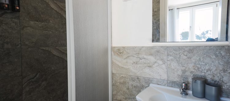 Chambre double avec salle de bain privée dans le sud de la Sardaigne
